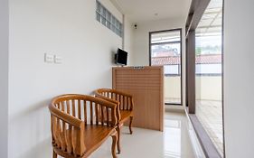 OYO 3209 Hegarbudhi Residence
